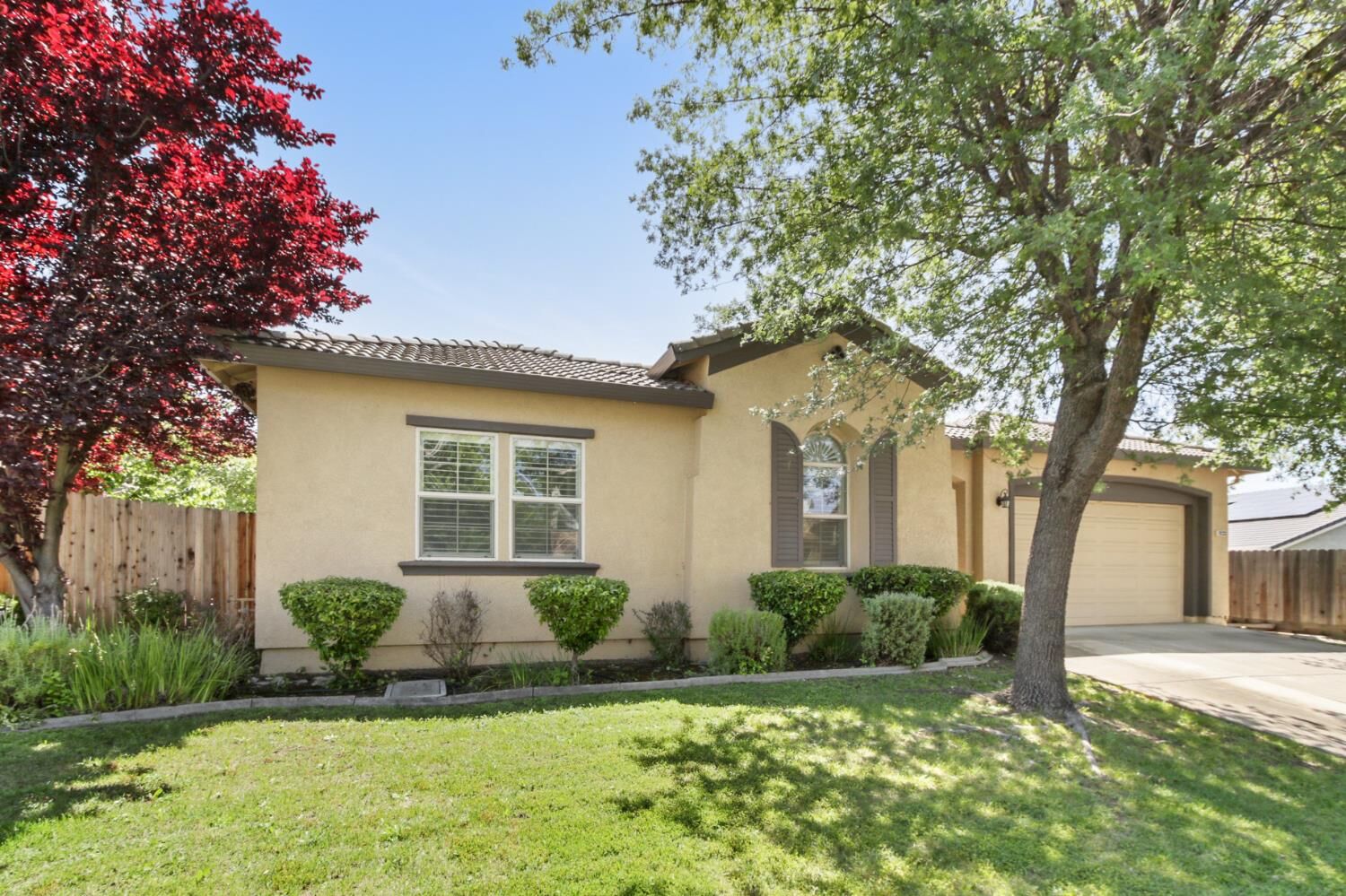 Property Photo:  1933 Bunting Lane  CA 95648 