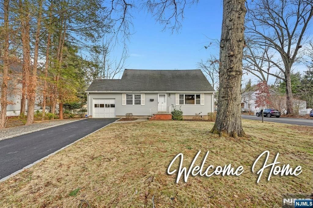 Property Photo:  153 Columbus Avenue  NJ 07624 