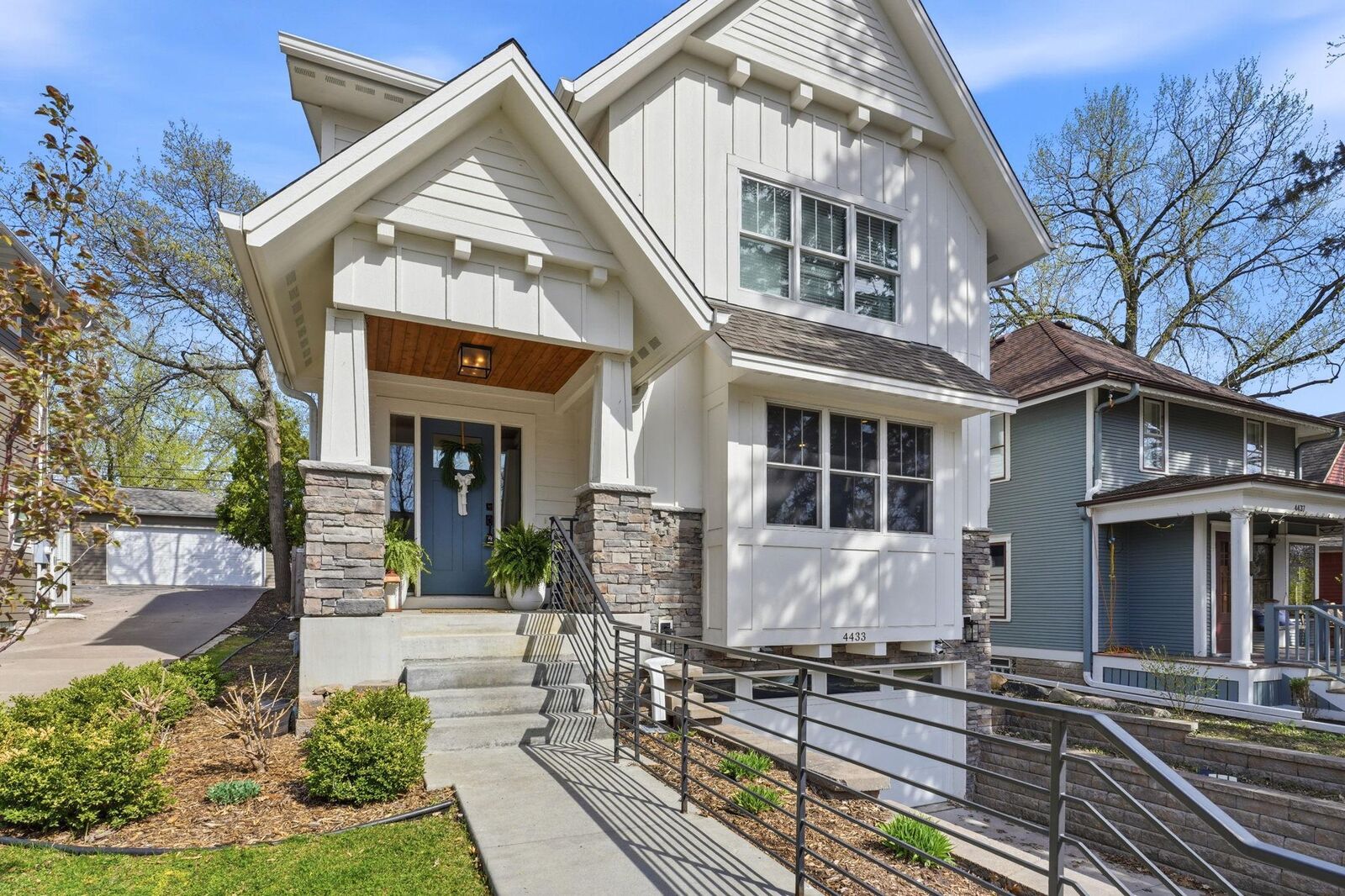 Property Photo:  4433 Washburn Avenue S  MN 55410 