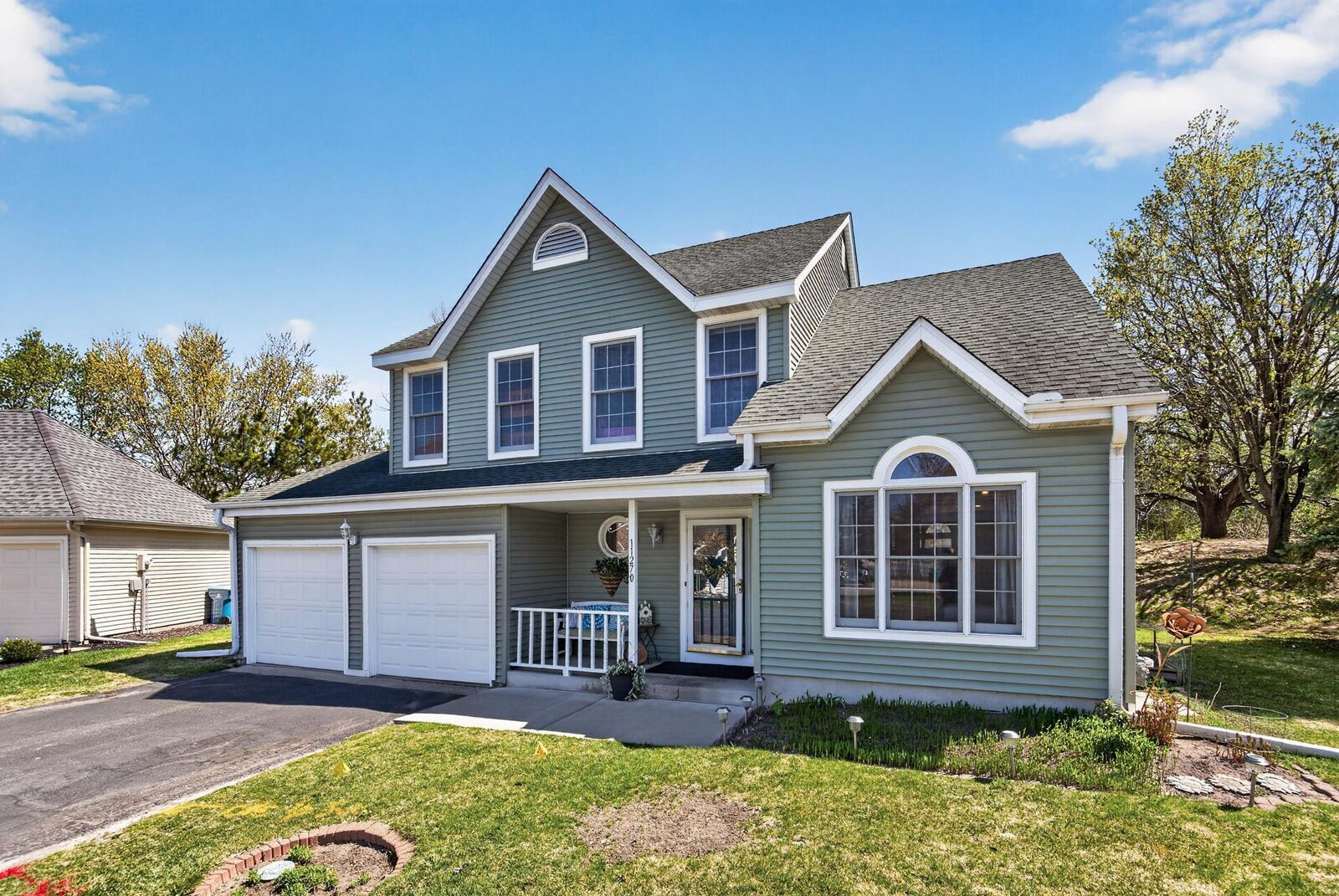 Property Photo:  11270 50th Place N  MN 55442 