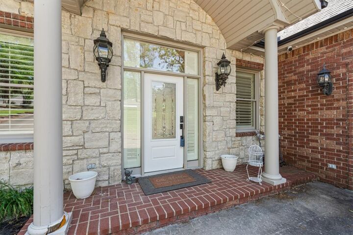 Property Photo:  16 Talana Place  AR 72715 