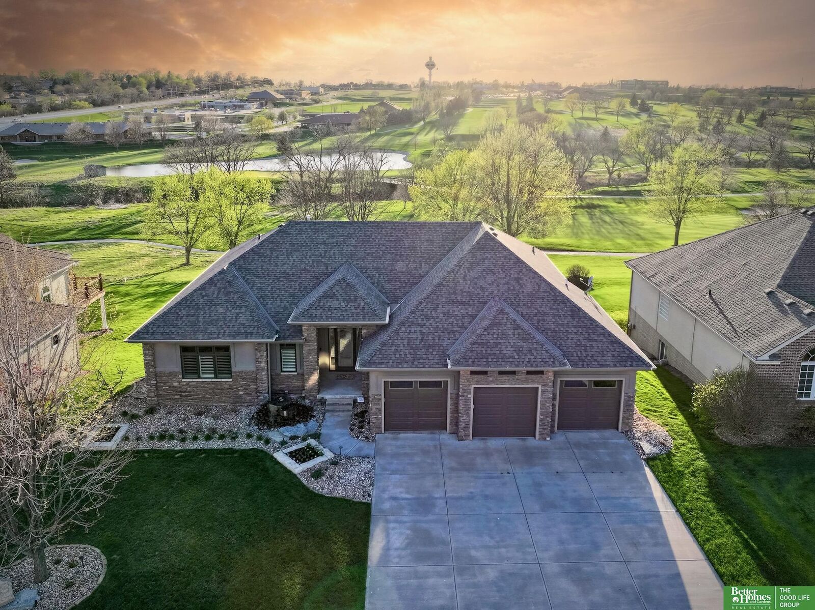 Property Photo:  3906 N 195th Street  NE 68022 