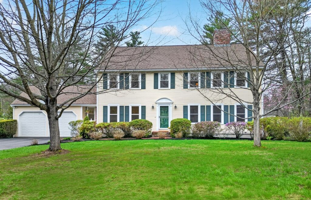 Property Photo:  7 Sandy Dr  MA 01720 
