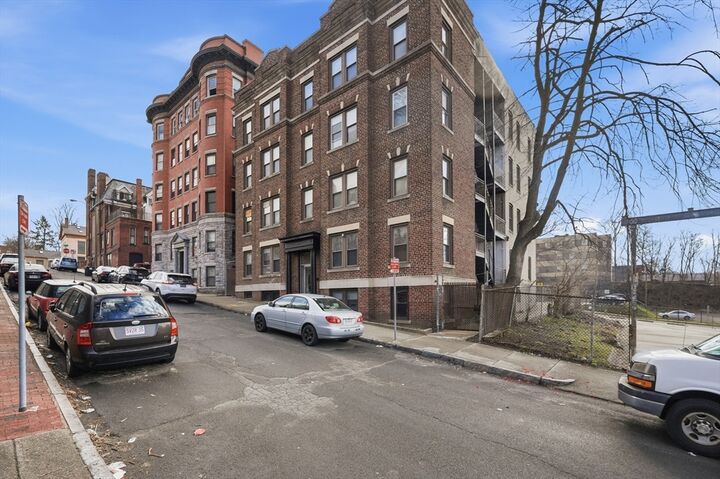 Property Photo:  91 E Park St  MA 01105 