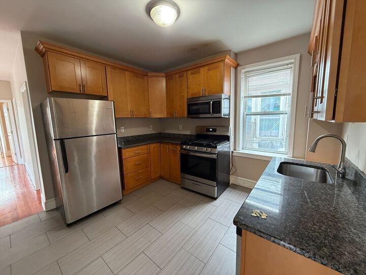 Property Photo:  241 Maverick Street 3  MA 02128 