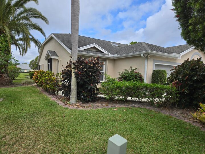 Property Photo:  4234 SE Home Way  FL 34952 