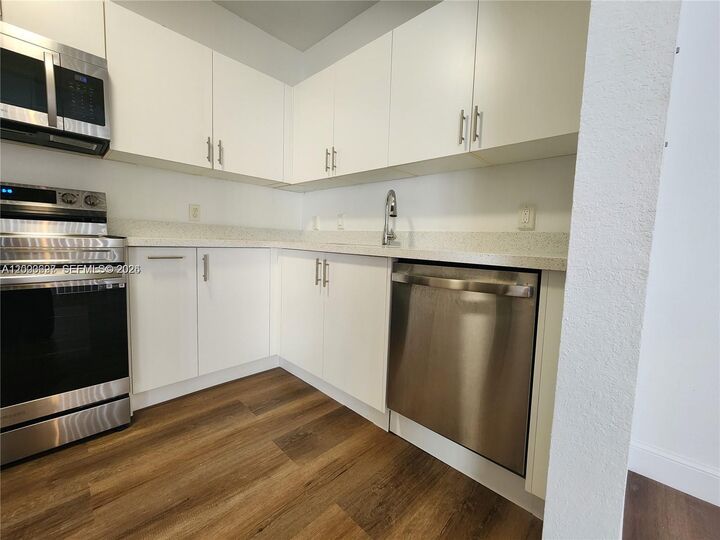 Property Photo:  15798 SW 40th St 72  FL 33027 