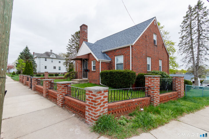 Property Photo:  236 Hall Avenue  CT 06492 