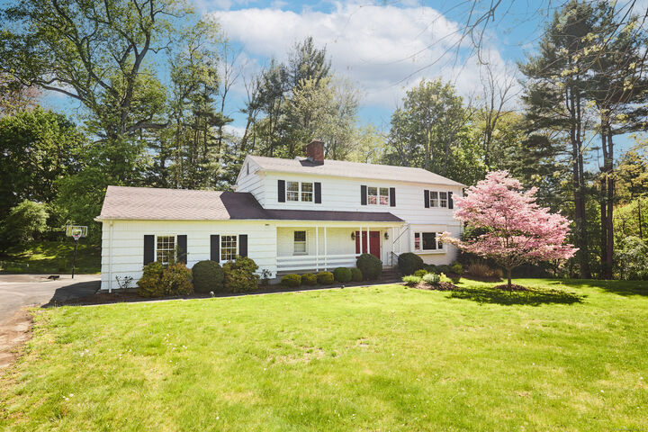 Property Photo:  14 North Avenue  CT 06880 