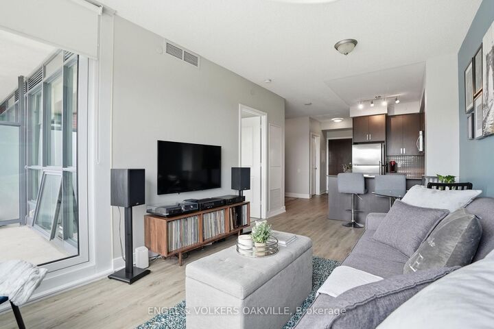 7608 Yonge Street 528 — photo 1