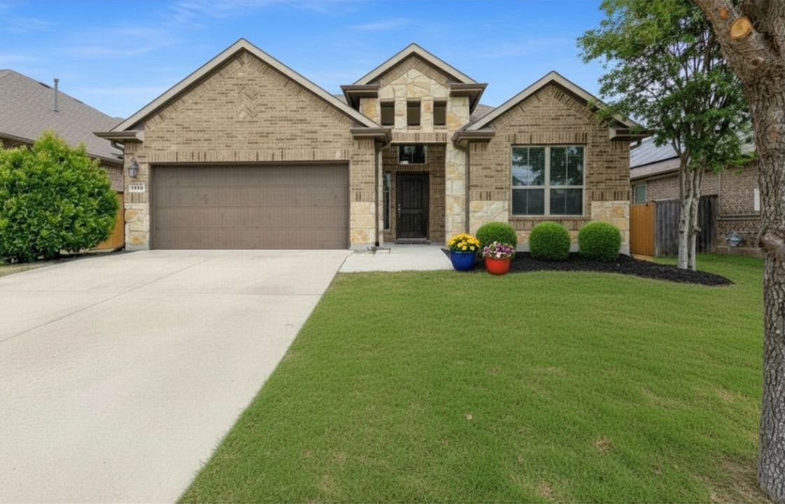Property Photo:  216 Blue Waterleaf Lane  TX 78626 