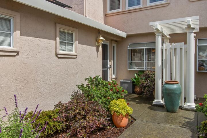 Property Photo:  304 Columbia Circle  CA 94510 