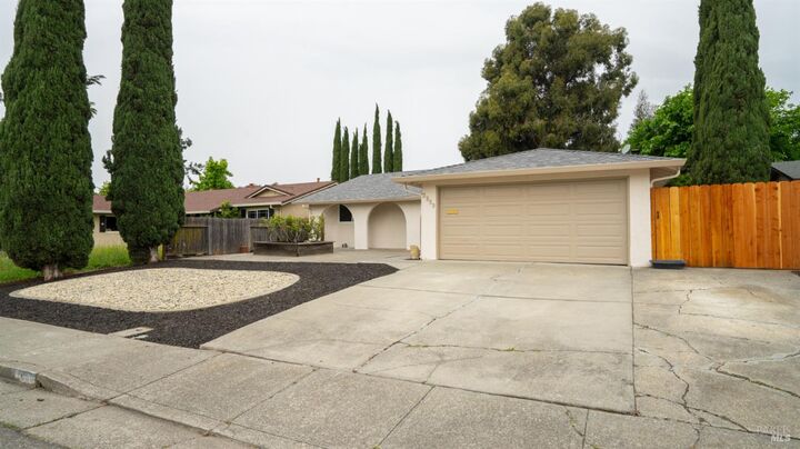 Property Photo:  2869 Marigold Drive  CA 94533 
