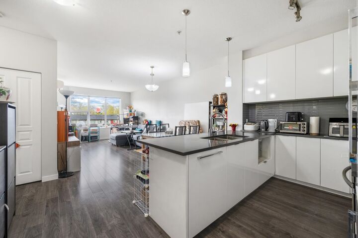 Property Photo: 9311 Alexandra Road 320 BC V6X 0L8