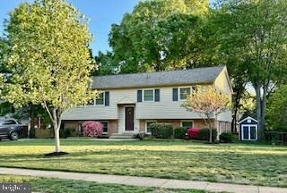 Property Photo:  2003 Rampart Drive  VA 22308 