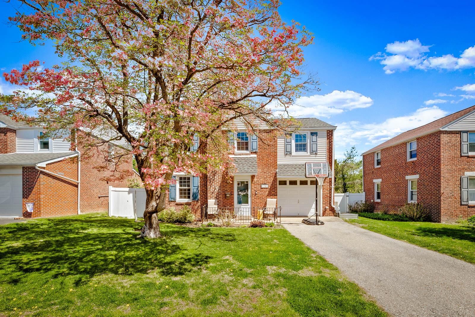 Property Photo:  7709 Keiffer Street  PA 19128 