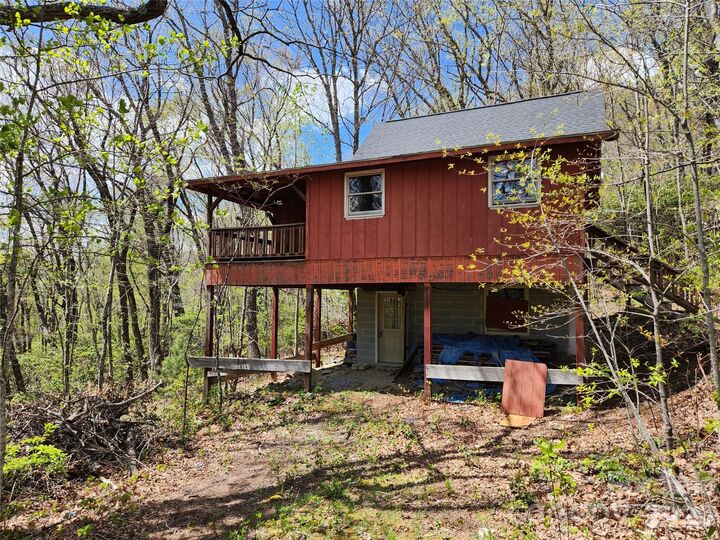 Property Photo:  929 Pine Ridge Road  NC 28792 