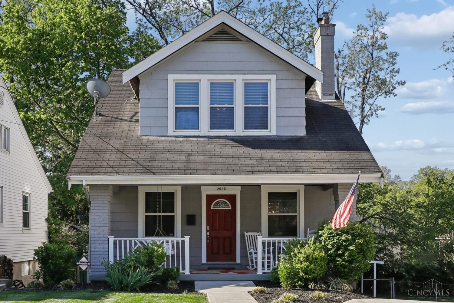 Property Photo:  2925 Utopia Place  OH 45208 