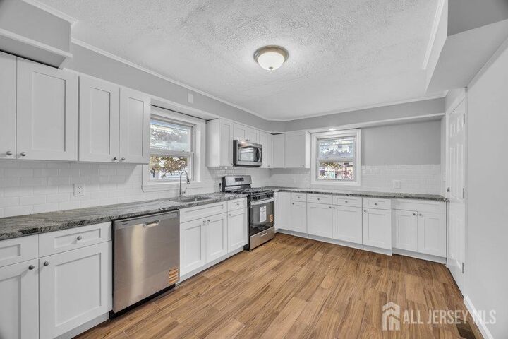 Property Photo: 49 Comstock Street NJ 08901