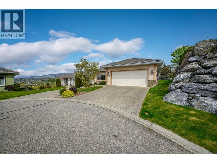 Property Photo: 124 Sarsons Road 102 BC V1B 2T9