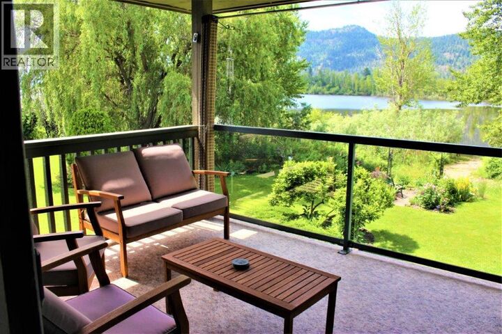 Photo de la propriété:  415 Commonwealth Road 1121  BC V4V 2M4 