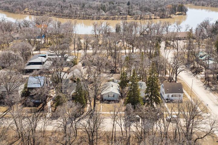 Photo de la propriété:  546 Manchester Boulevard  MB R3T 1N8 