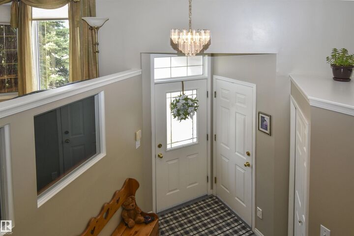 Photo de la propriété:  1 Heritage Point(E)  AB T7Z 2G1 