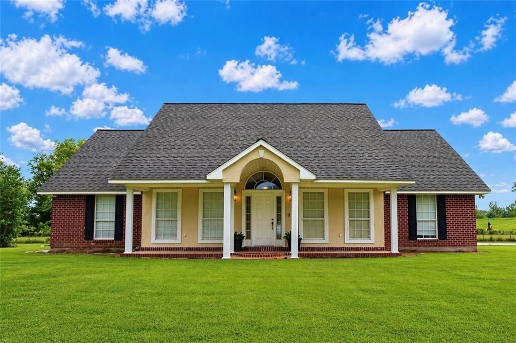 Property Photo:  3305 Hwy 457 Highway  LA 71302 