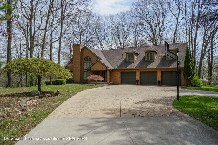 Property Photo:  4103 Wagon Wheel Lane  MI 48917 