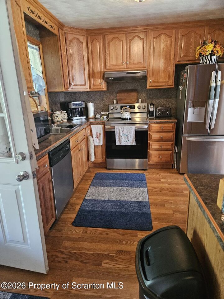 Property Photo:  1001 Hill Street  PA 18433 