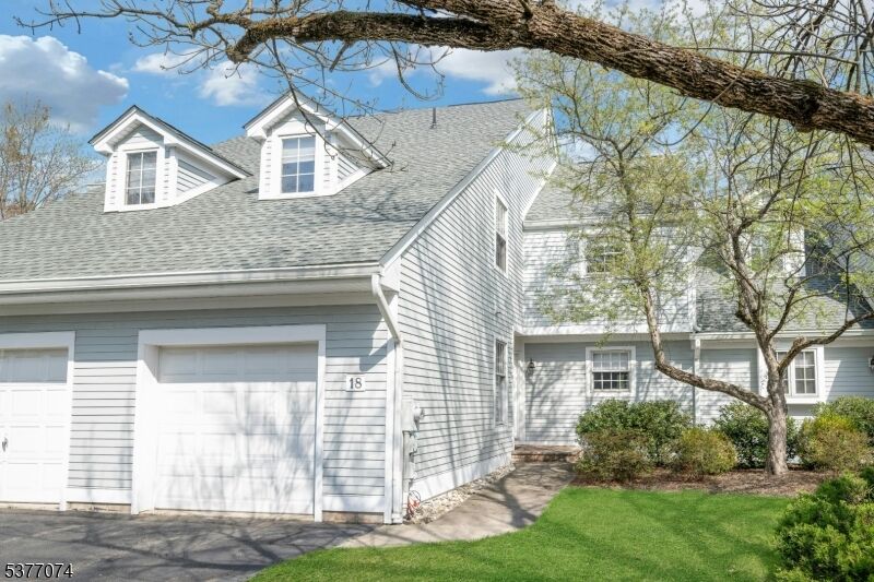 Property Photo:  18 Cable Ct  NJ 07045 