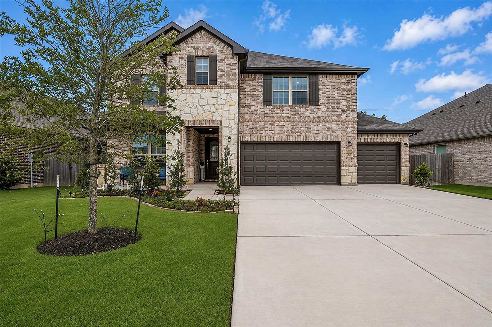 Property Photo:  4608 Mustang Run Drive  TX 77469 