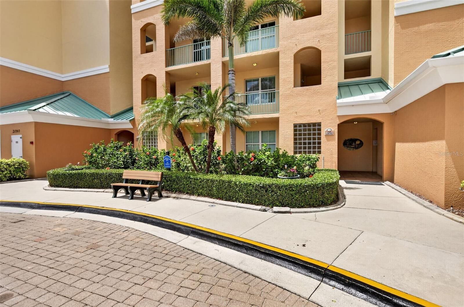 Property Photo:  2090 Matecumbe Key Road 1603  FL 33955 