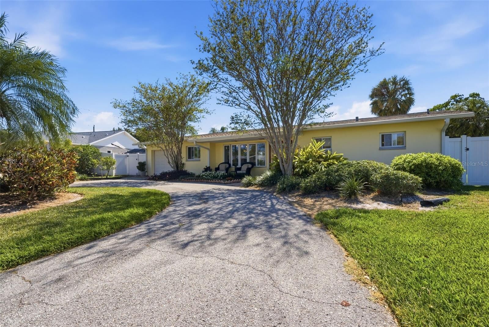 Property Photo: 5051 39th Street S FL 33711