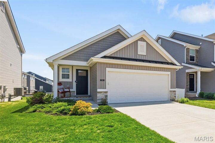 Property Photo:  235 Crestfield Court  MO 63301 