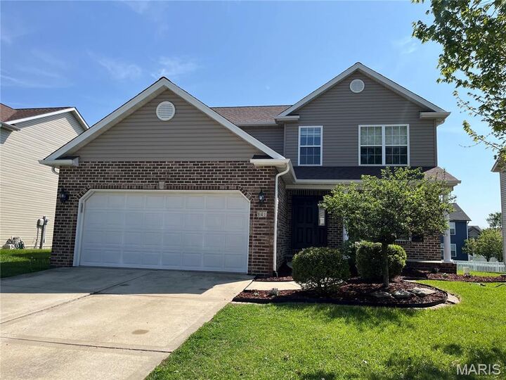 Property Photo:  841 Bassett Street  IL 62269 