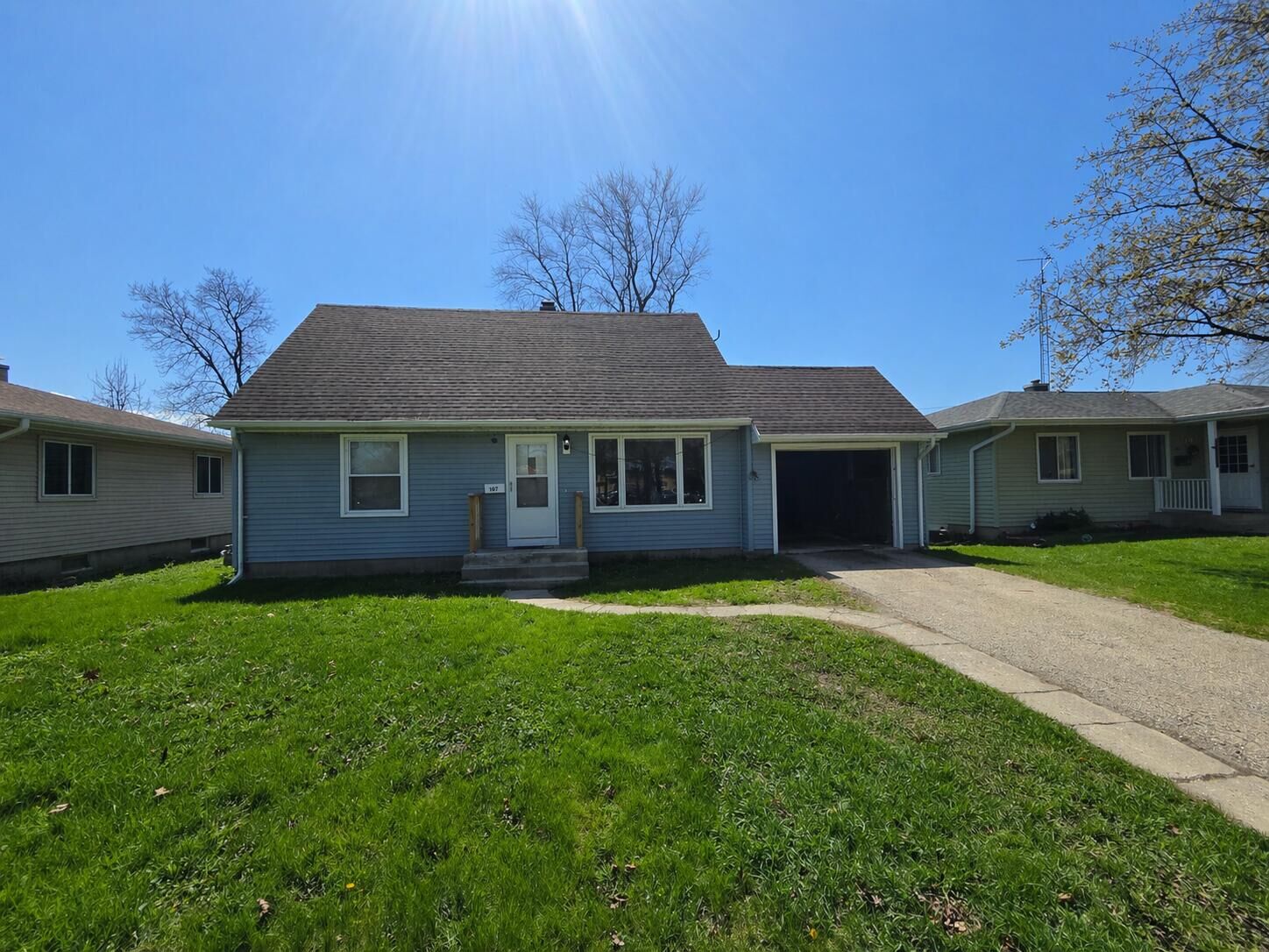 Property Photo:  307 Stone St  WI 53916 