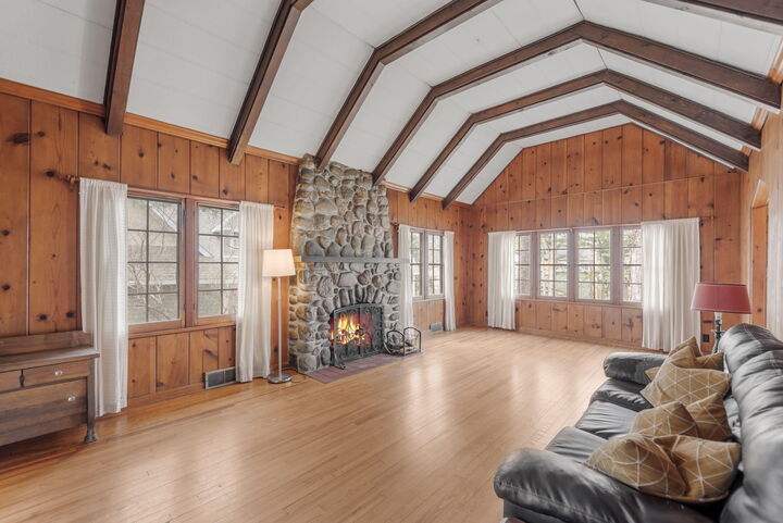 Property Photo:  17 Angle Road  IN 46350 