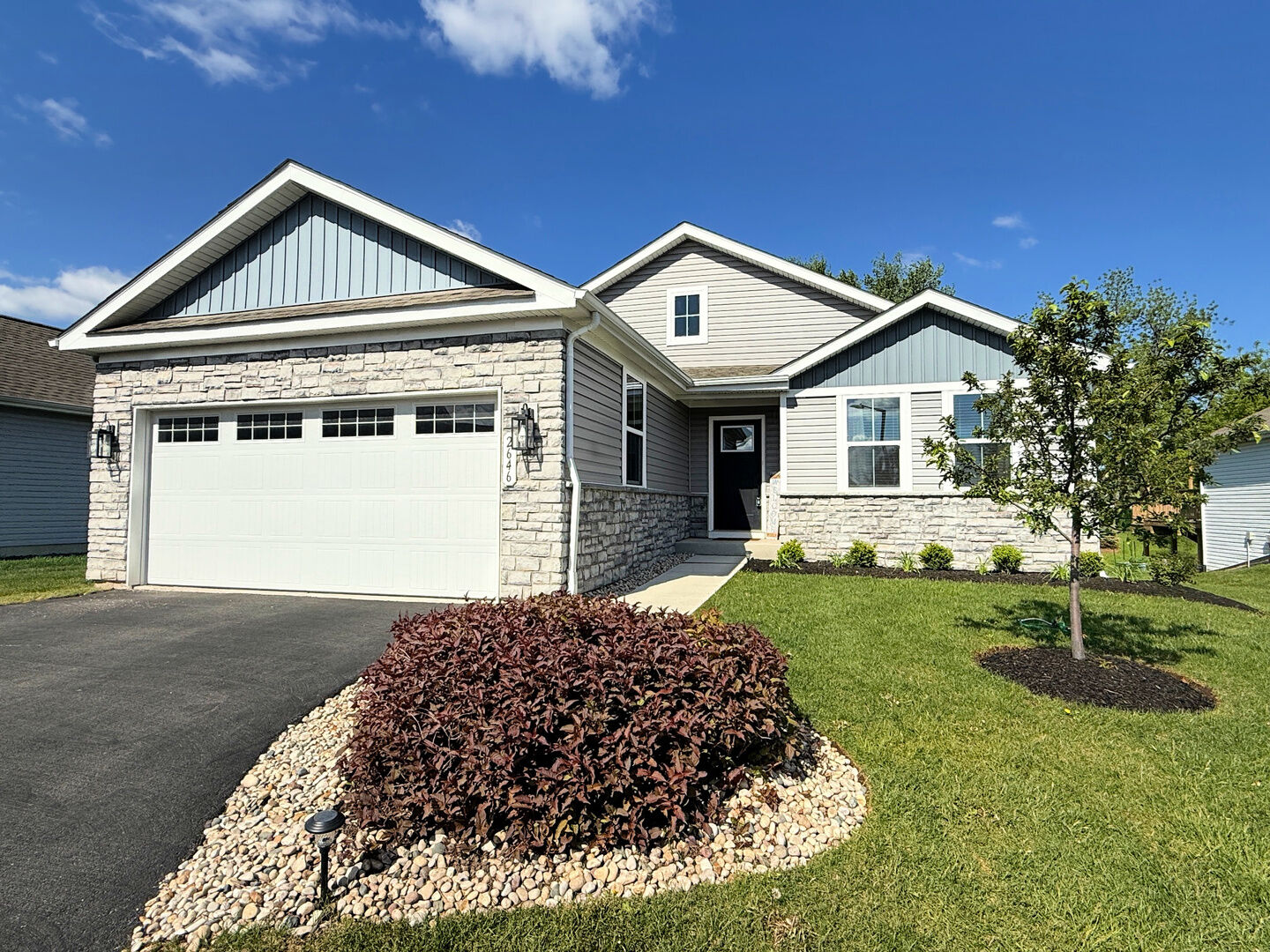 Property Photo:  2646 Kellogg Court  IL 60560 