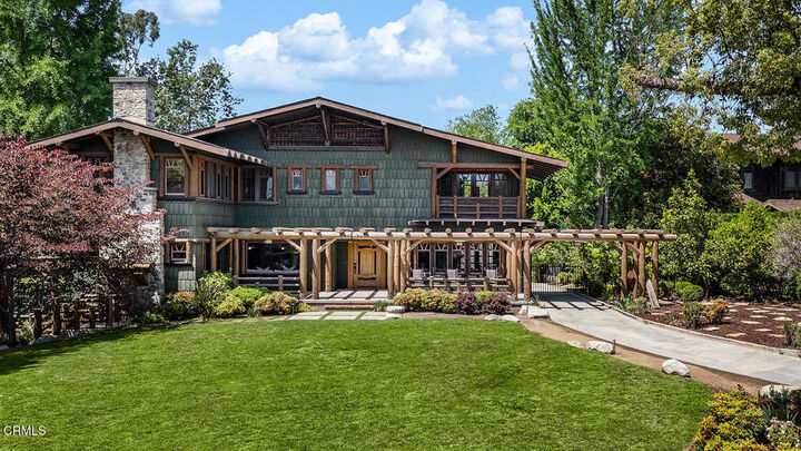 Property Photo:  1361 Ridge Way  CA 91106 