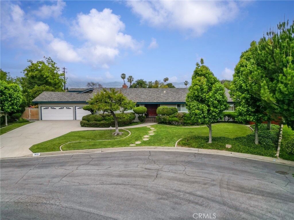 Property Photo:  3035 E Charlinda Street  CA 91791 