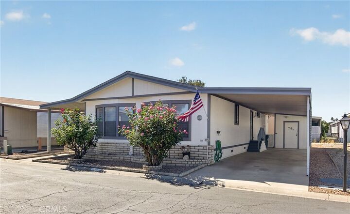 Property Photo:  1300 W Menlo Avenue 89  CA 92543 