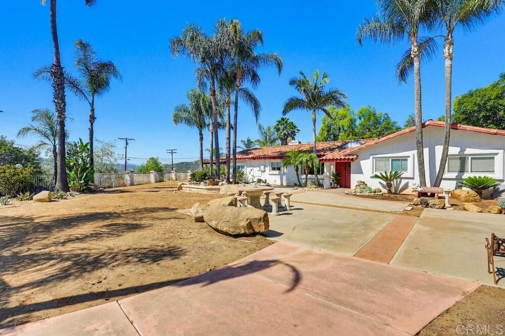 Property Photo:  11115 Pinehurst Drive  CA 92040 