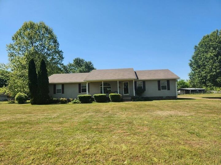 Property Photo:  307 Stribling Rd  TN 38464 