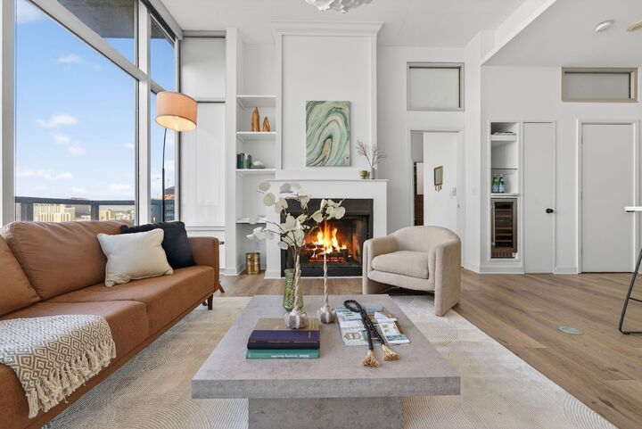 Property Photo:  700 12th Ave S 804  TN 37203 