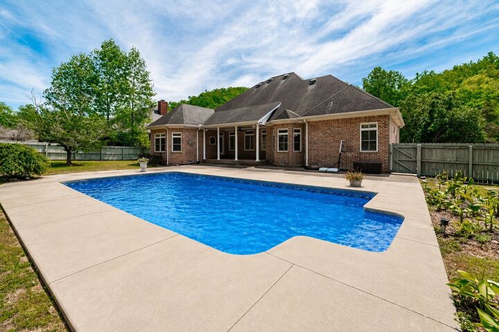 Property Photo:  8044 Charlotte Pike  TN 37221 