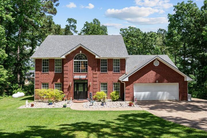 Property Photo:  590 Shoreline Drive  TX 75964 