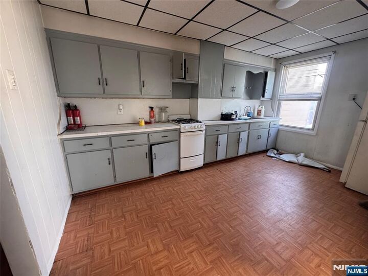 Property Photo:  321 5th Street  NJ 07206 