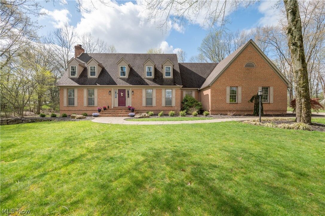 Property Photo:  4306 Janell Court  OH 44406 