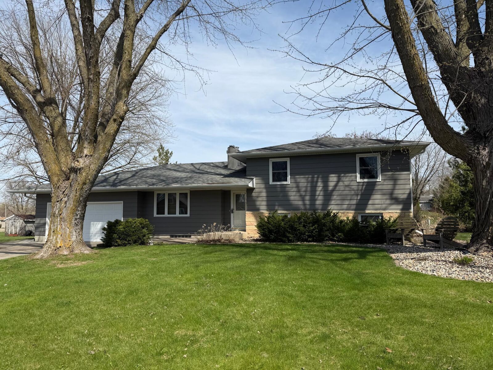 Property Photo:  107 Hague Avenue S  MN 56045 